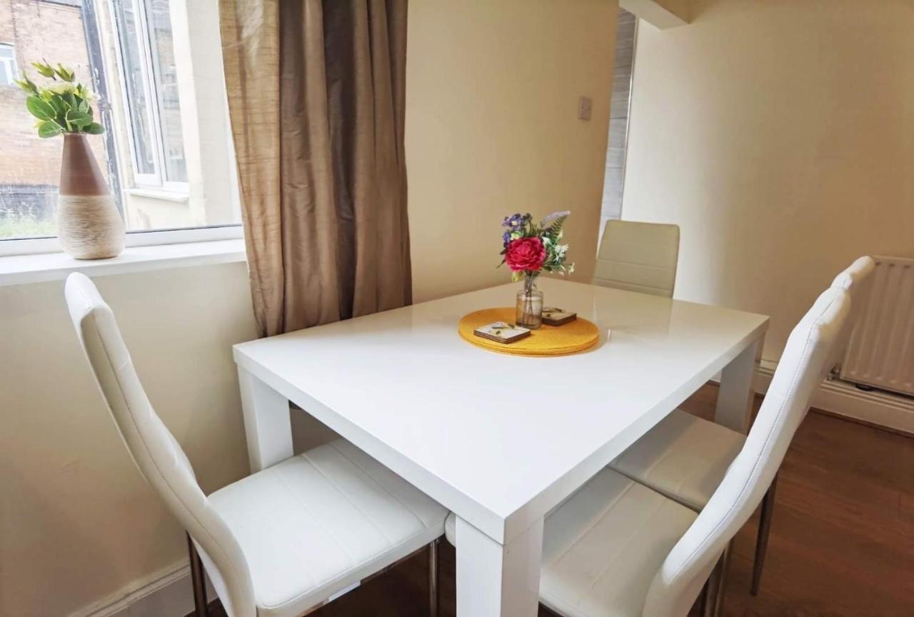 Kenrick Street Great House Available For Guests And Contractors Parking And Wifi Villa Нотингам Екстериор снимка